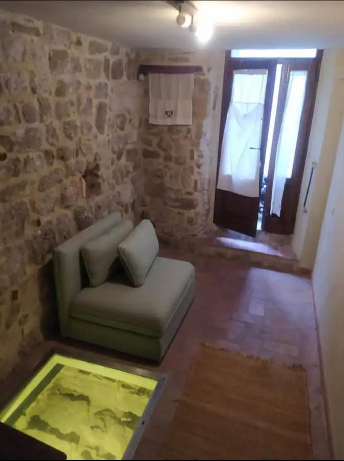 Casa Contadina In Borgo Medievale, Tuscany Monteguidi Exterior photo